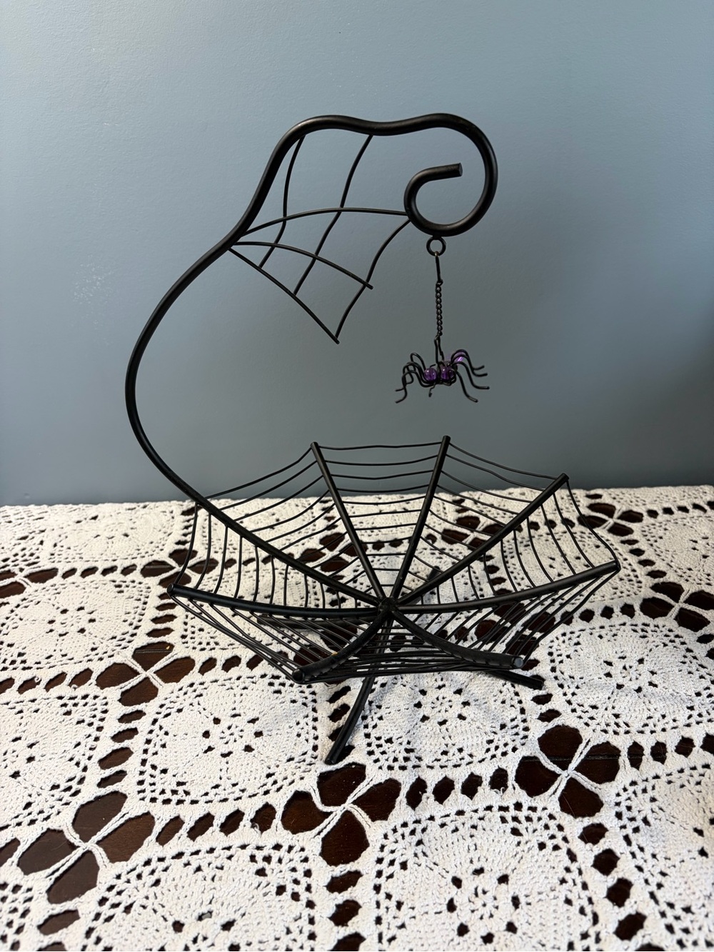 Source Unknown Black Spider Web Candy Bowl with Purple Hanging Spider